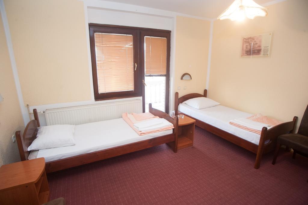 Hotel Extra Lion Md Nis Exterior foto
